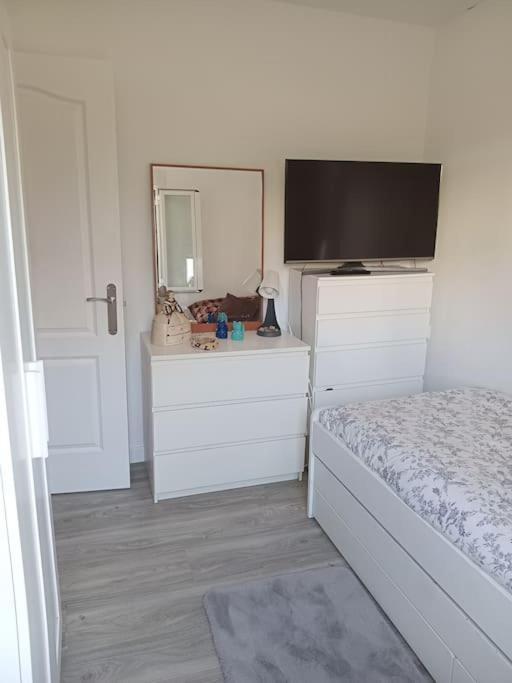 Preciosa Casa Bi-Familiar Al Lado De Donosti. Apartman Irun Kültér fotó