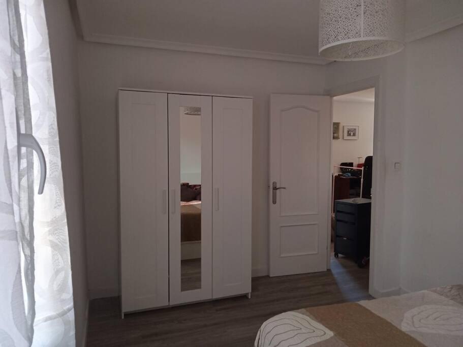 Preciosa Casa Bi-Familiar Al Lado De Donosti. Apartman Irun Kültér fotó